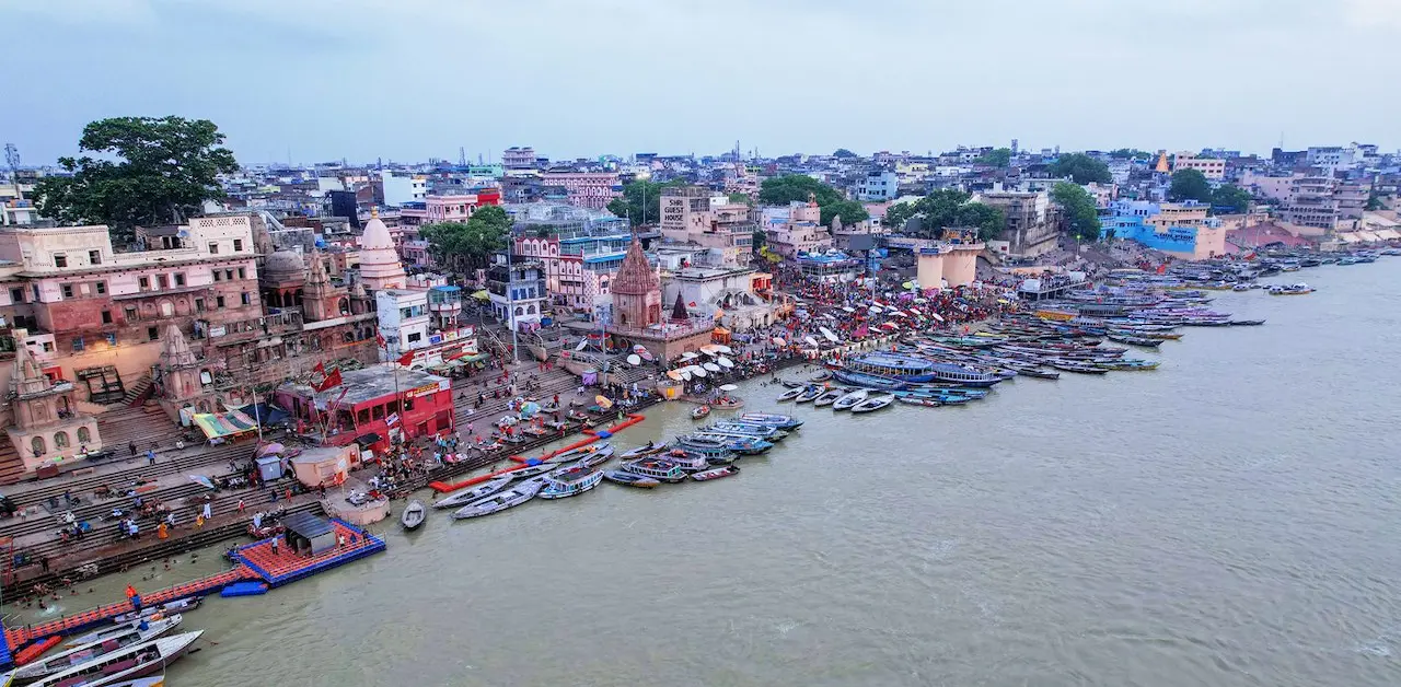 Dashashwamedh Prayag Ahilyabai Ghat History